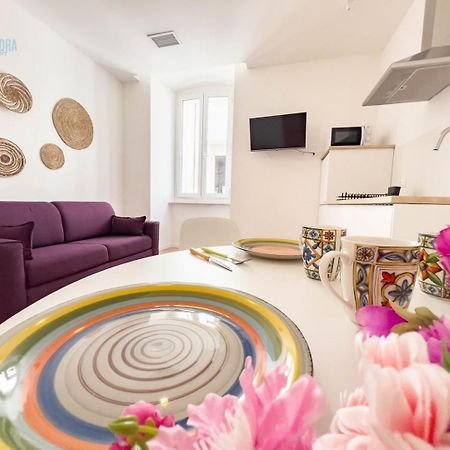 Lazzaretto Vecchio 22 Tirabora Short Rent Appartement Triëst Buitenkant foto